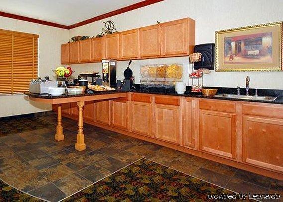 Comfort Inn&Suites DeForest Restaurante foto